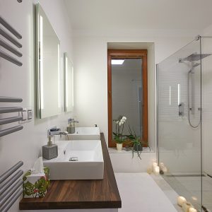 Reference: realizovaná moderní koupelna